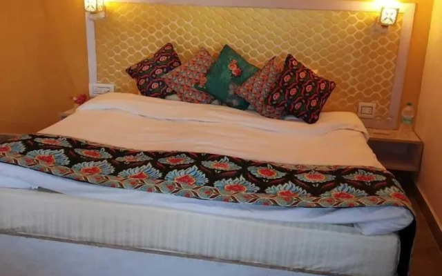 Eriline Resorts