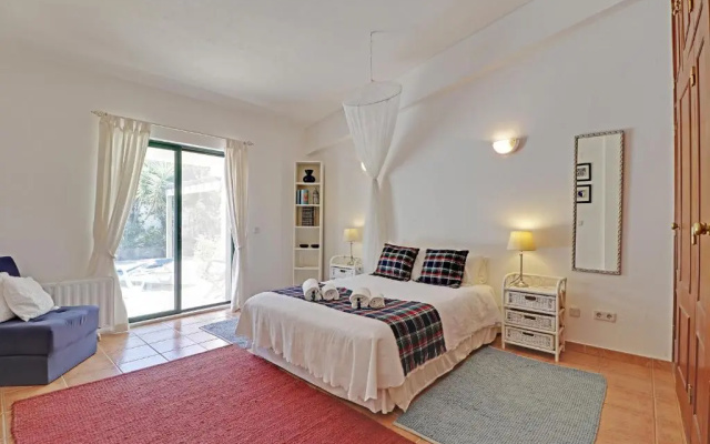 Algarve Country Villa With Pool by Homing