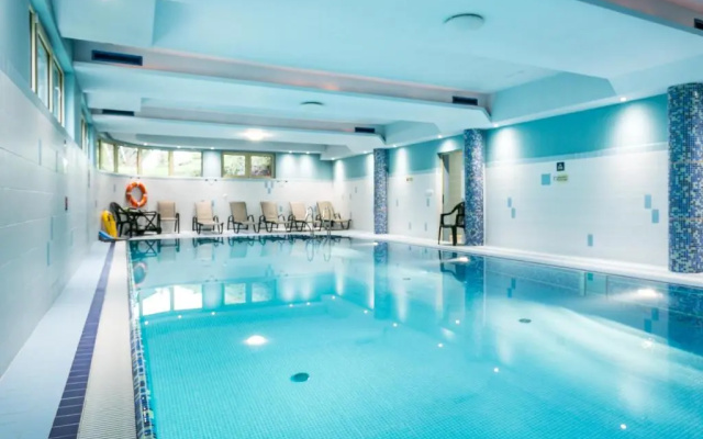 Apartament Pomarańczowy z basenem i sauną