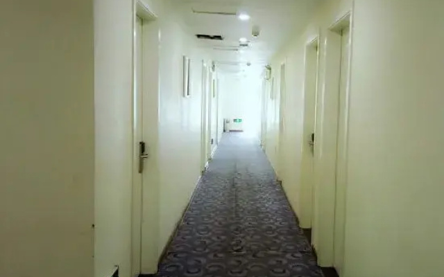 7Days Inn Chain Hotel (Hengshui Railway Station Central Avenue)