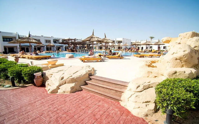 Отель Tivoli Hotel Aqua Park