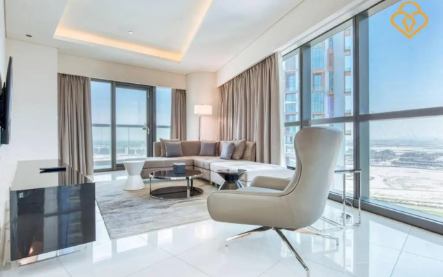 Keysplease 5* 2 B/R Apt, Damac Paramount Residence