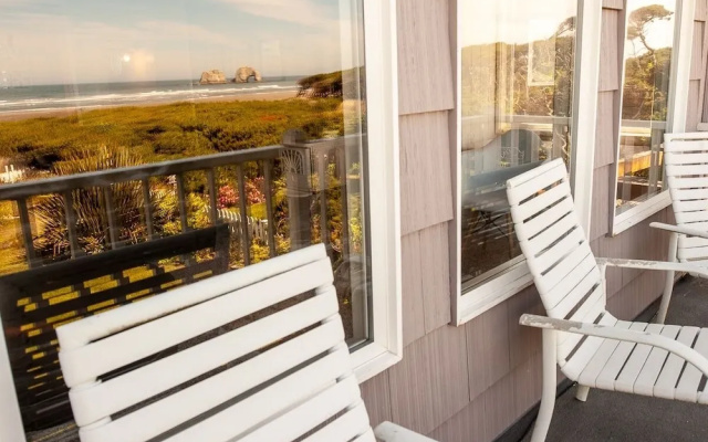 Pacific Mist 3 Bedroom Home