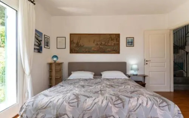 Agata House