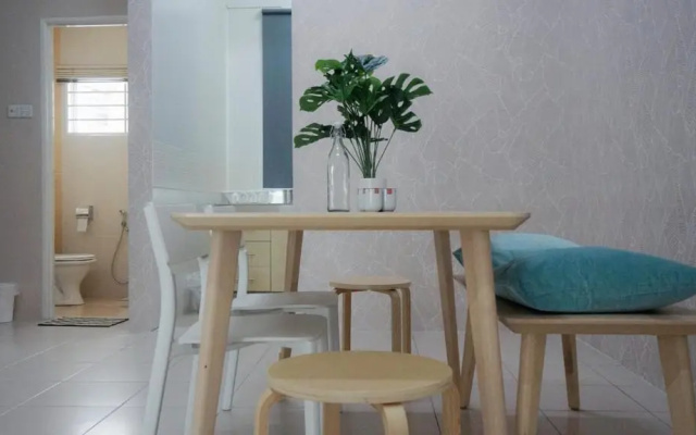 E's Suite- Homestay that fits 8 pax comfortably.