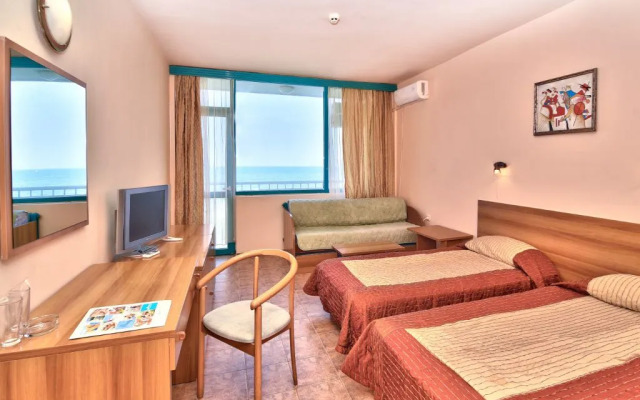 Arabella Beach Hotel