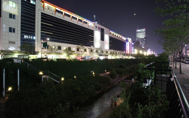 Отель Vatica Hotel Dongdaemun Южная Корея, Сеул - отзывы, цены и фото номеров - забронировать отель Vatica Hotel Dongdaemun онлайн вид на фасад