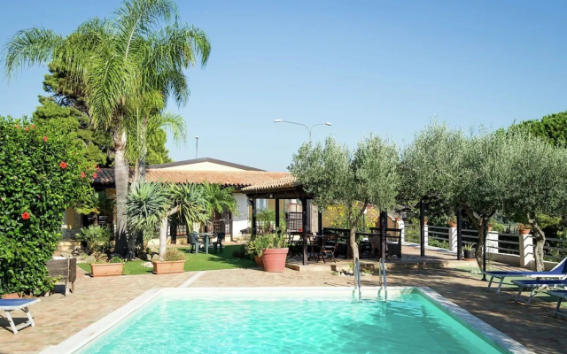 Holiday Home in Ribera With Swimming Pool, Garden, Veranda