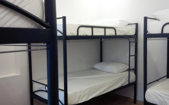 Ha Noi Lantern Dorm