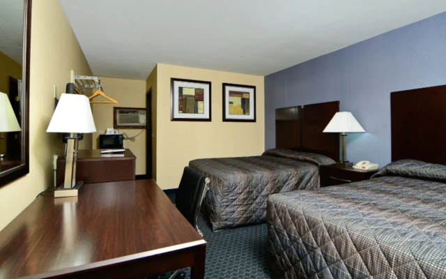 Golden Hill Inn Danbury