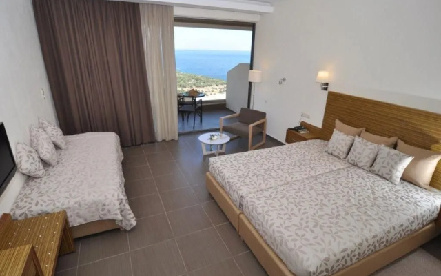 Aeolis Thassos Palace