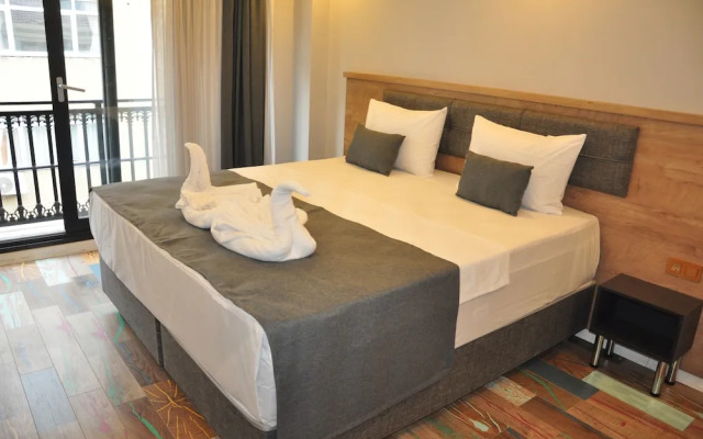 Check in Hotel
