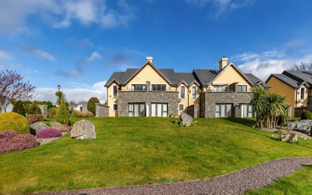 Semi-detached house, Kenmare