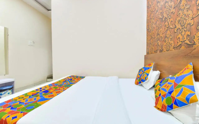 Hotel Raghumani Palace