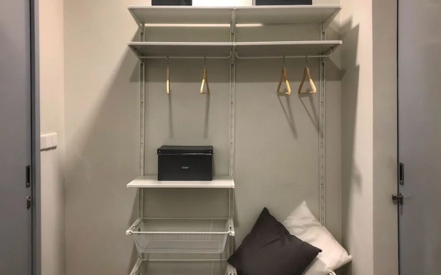 Expressionz Professional Suites by Luxurious Lifestyle Living