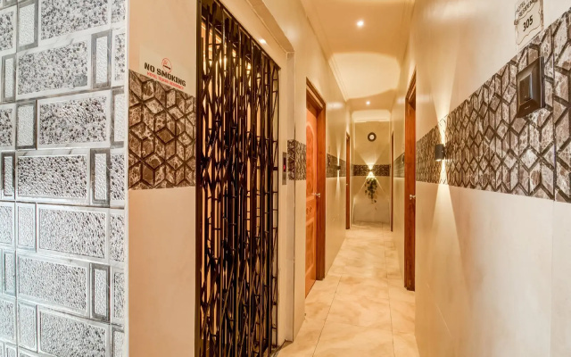 Oyo Flagship Hotel Tejasri Residency