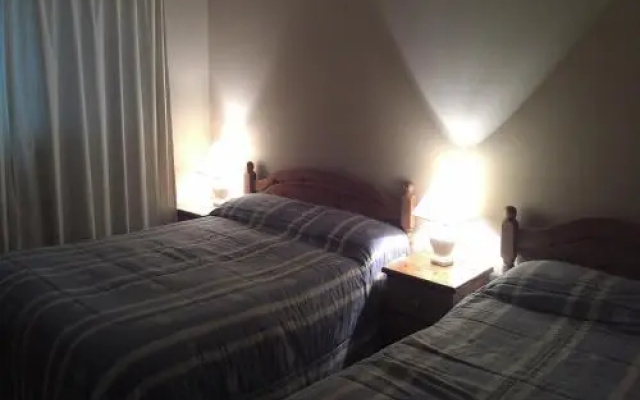 Anchor House Bed  Breakfast