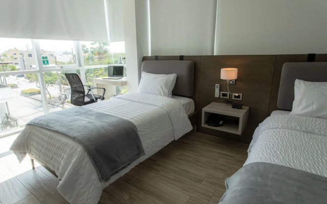 Hotel Puerto Pacífico Guayaquil Airport