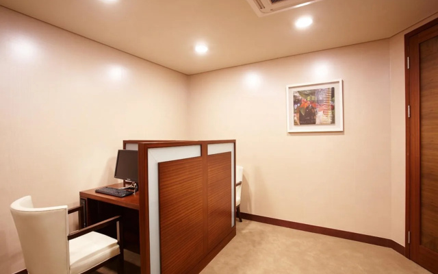 Nongshim Hotel & Spa