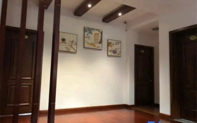 Xiangshan Summer Tour Homestay