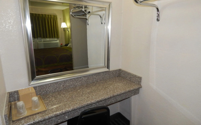 Executive Inn