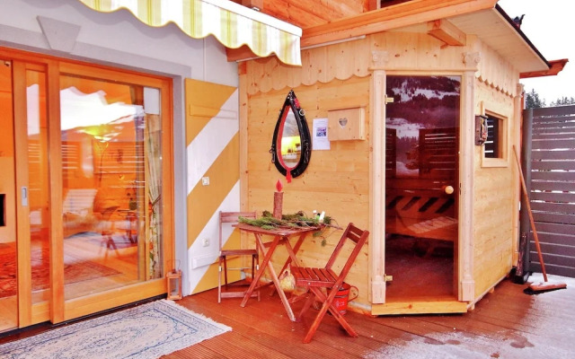 Gorgeous Apartment with Jacuzzi in Kirchberg in Tirol