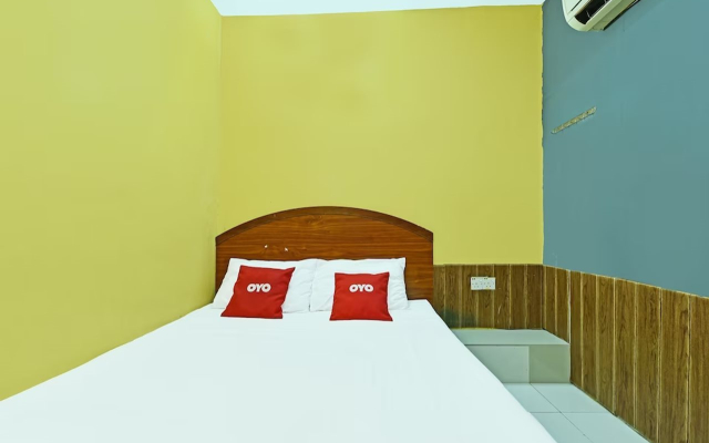 OYO 89656 Melati Hotel Nilai