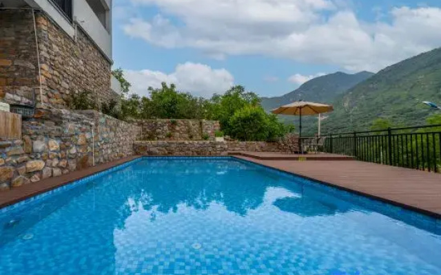 Beiqi Mountain Courtyard · Habitat Scenic Mountain Lodge (Huanshan Lake)