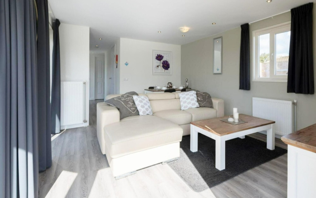 Comfortable Chalet Located in the Polder, Near Alkmaar