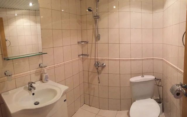 Maisonette Picadilly