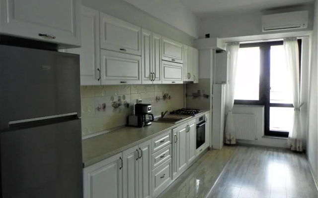Lovely Apartment 2 Room Palas Mall