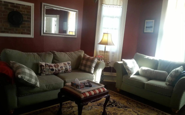 The Woodruff House B&B