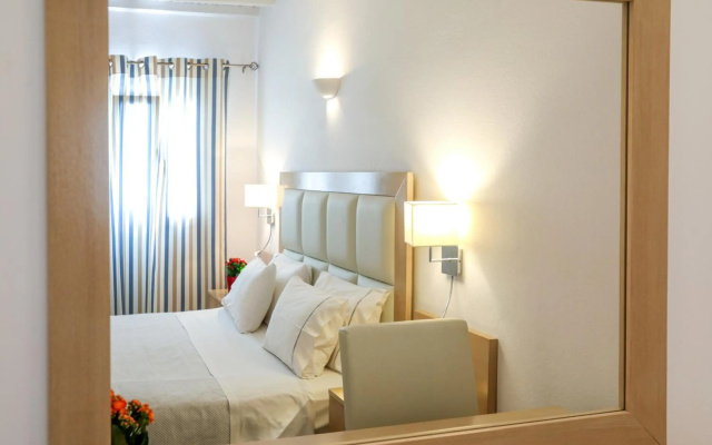 Petinaros Hotel
