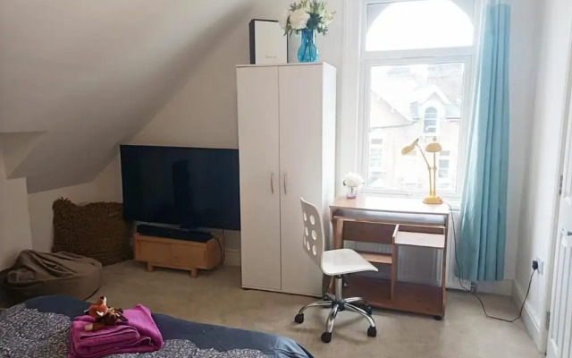 Stylish 2bed 2bath 8min to LondonBridge