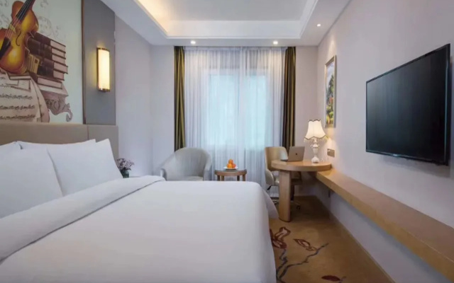 Vienna International Hotel (Pinghu Zhangjiang Science and Technology Park)