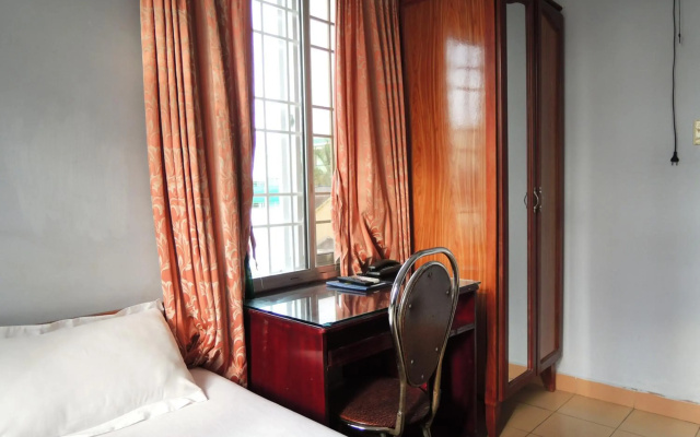 Hien Luong Hotel