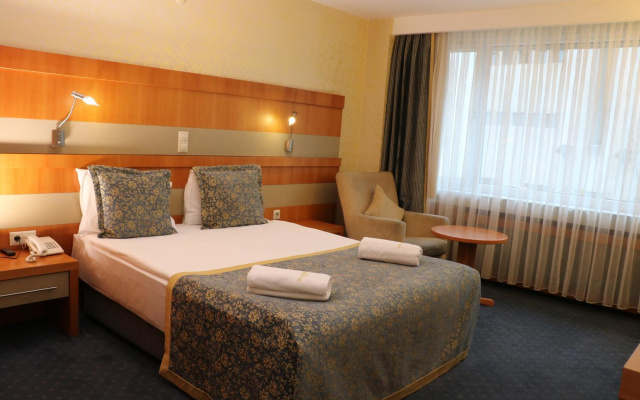 Burçman Hotel