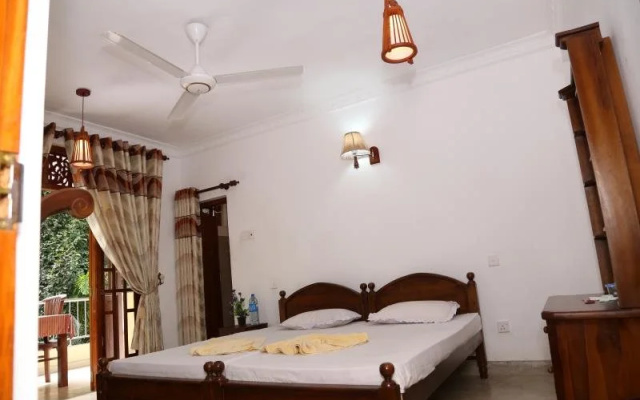 Good Luck Rest House