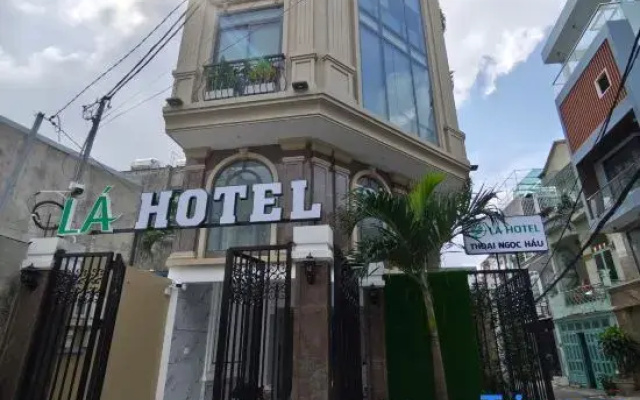 La Hotel Thoai Ngoc Hau