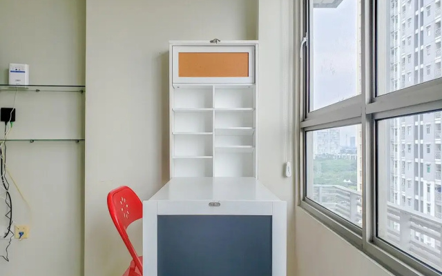 Comfy Studio Springlake Summarecon Apartment
