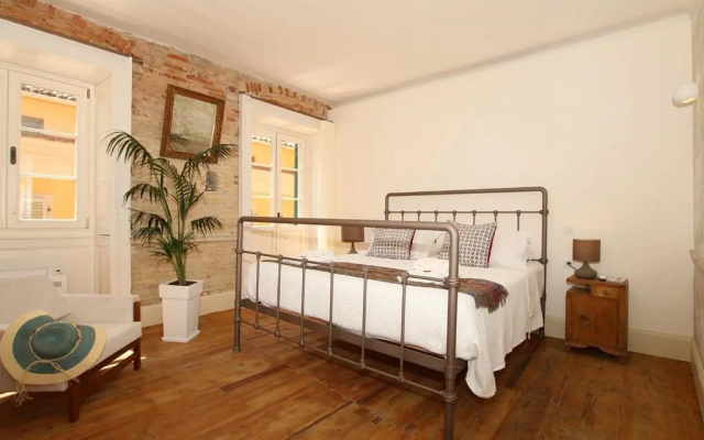 1861 Liston Boutique flat
