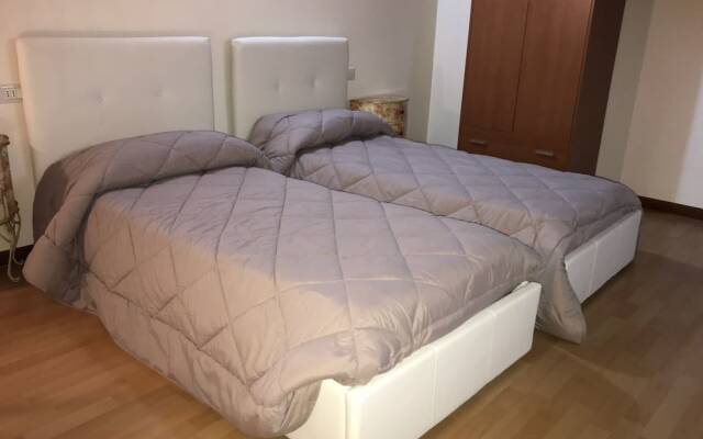Отель Residence San Miguel 5 Италия, Виченца - отзывы, цены и фото номеров - забронировать отель Residence San Miguel 5 онлайн комната для гостей