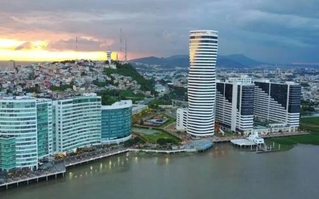 Suite 1403 Bellini 1, Puerto Santa Ana, Guayaquil