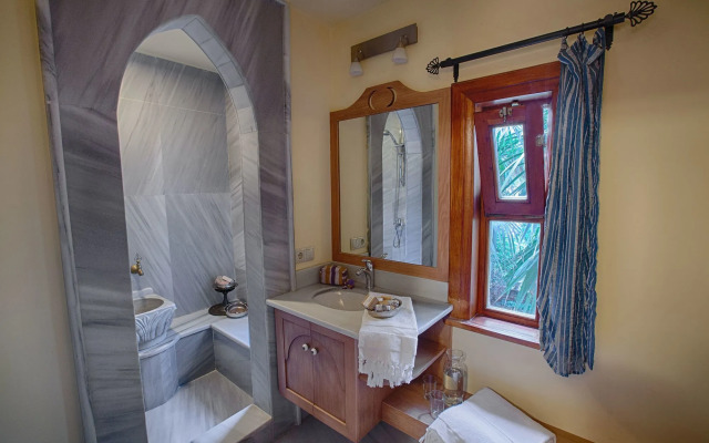 Hotel Empress Zoe