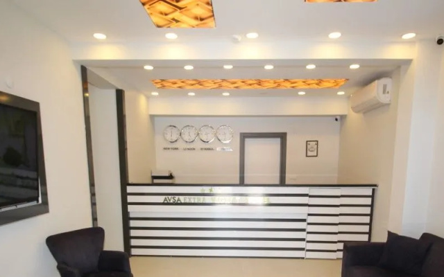 Extravagant Hotel