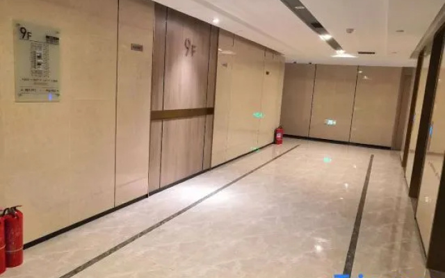 Shiman Ting Hotel (Boya Plaza, Longzihu Subway Station, Zhengzhou)