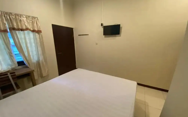 Hotel O Sweet Home Residence Simpang Lima