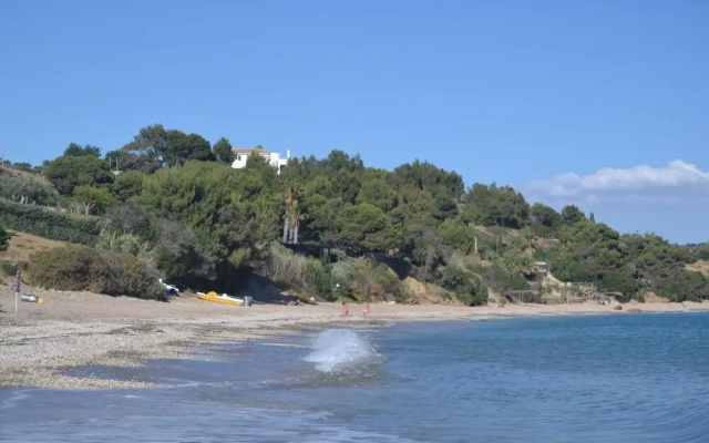Lush Holiday Home in Sciacca near Golf Course