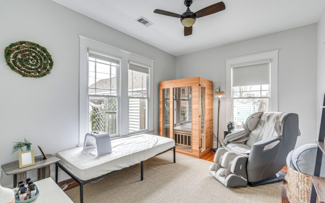 Wellness Suite + Sauna! Galveston Home By Seawall