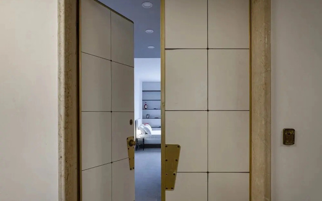 Chic Modern Lofts - B - BK